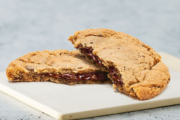 Fudge-Filled Chocolate Chip Cookie